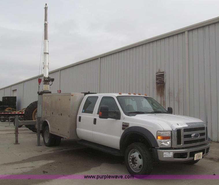 image for item F7297 2008 Ford F550 XLT Super Duty Crew Cab service truck