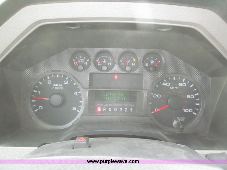image for item F7297 2008 Ford F550 XLT Super Duty Crew Cab service truck
