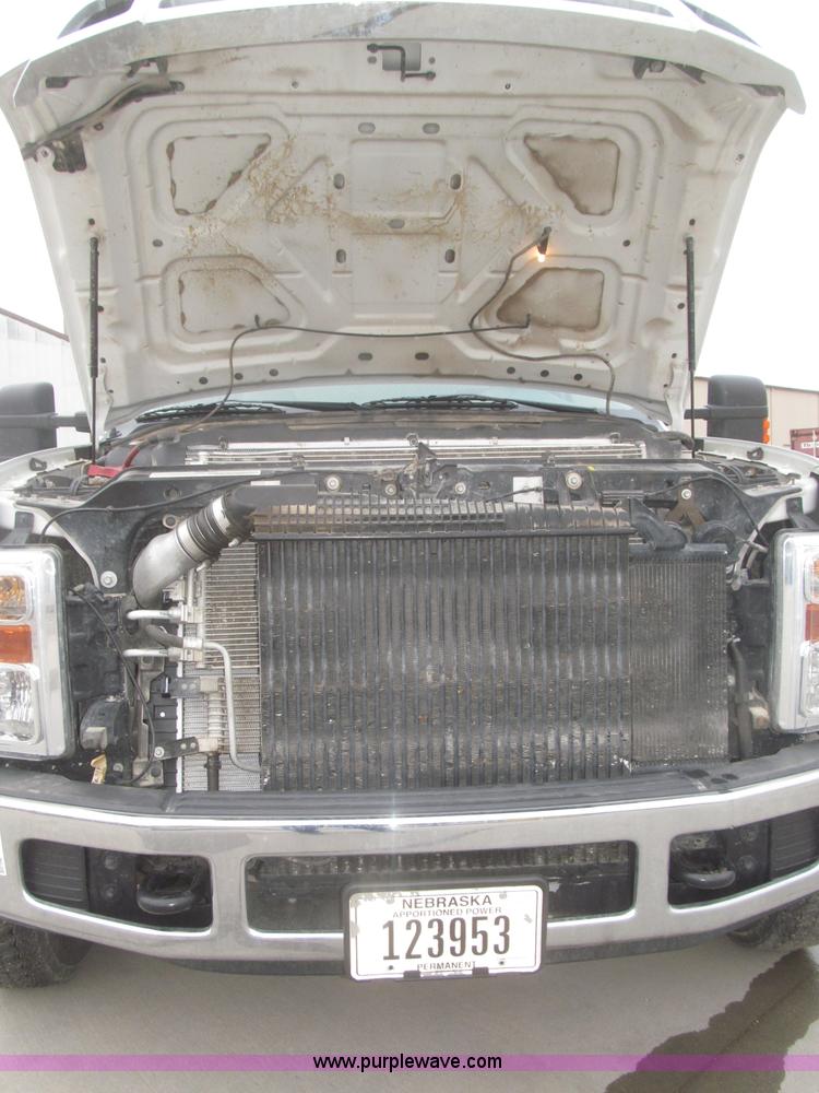image for item F7297 2008 Ford F550 XLT Super Duty Crew Cab service truck