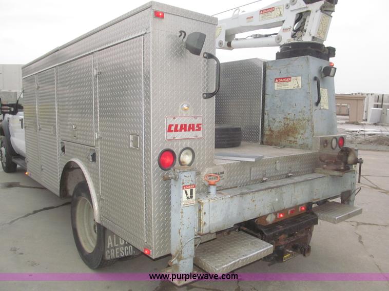 image for item F7297 2008 Ford F550 XLT Super Duty Crew Cab service truck