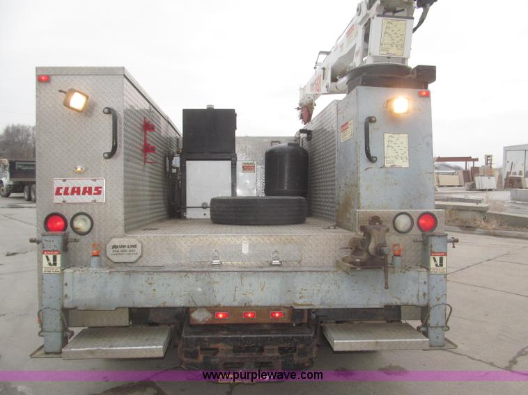 image for item F7297 2008 Ford F550 XLT Super Duty Crew Cab service truck