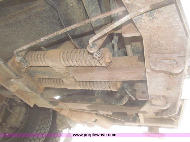 image for item F7297 2008 Ford F550 XLT Super Duty Crew Cab service truck