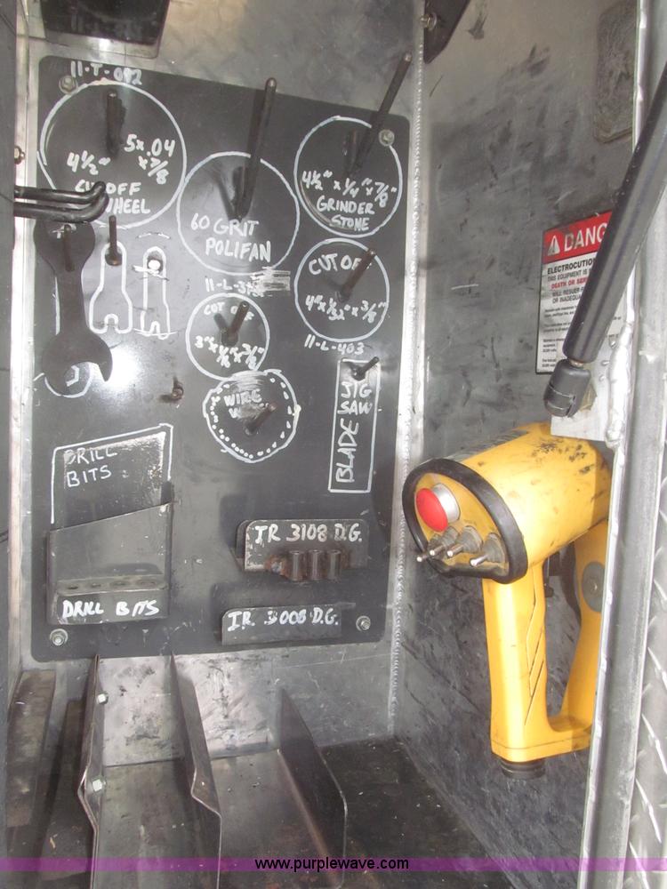 image for item F7297 2008 Ford F550 XLT Super Duty Crew Cab service truck