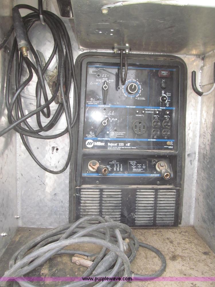 image for item F7297 2008 Ford F550 XLT Super Duty Crew Cab service truck