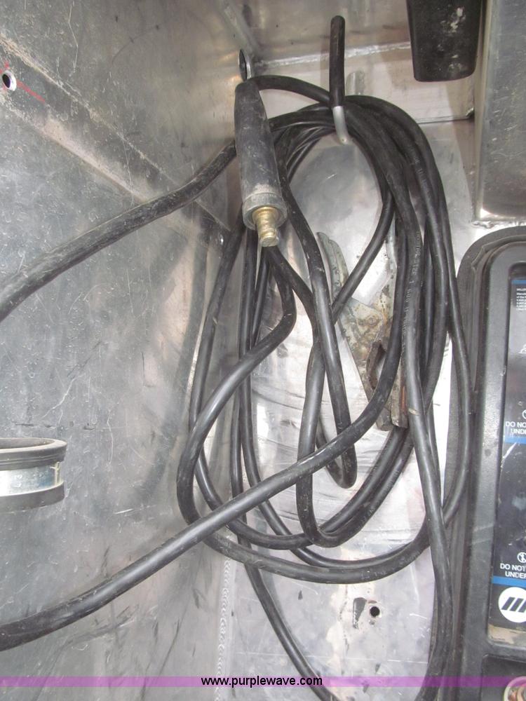 image for item F7297 2008 Ford F550 XLT Super Duty Crew Cab service truck