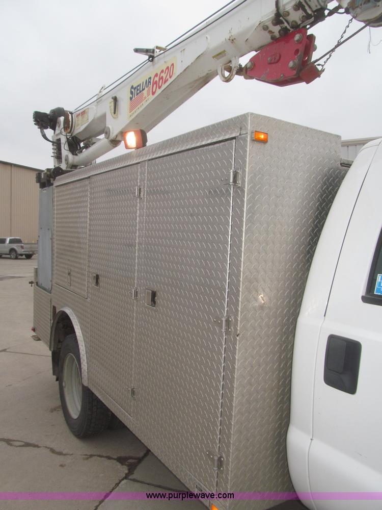 image for item F7297 2008 Ford F550 XLT Super Duty Crew Cab service truck