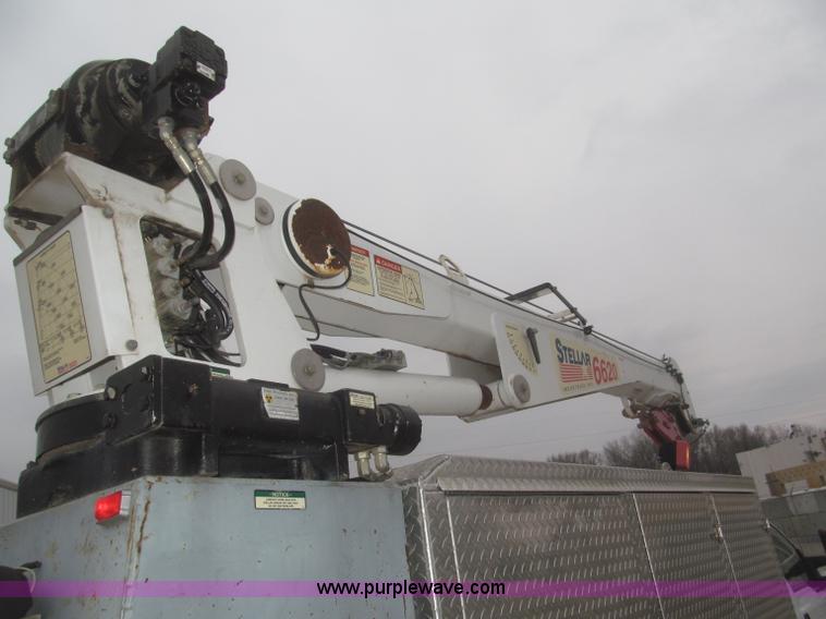 image for item F7297 2008 Ford F550 XLT Super Duty Crew Cab service truck