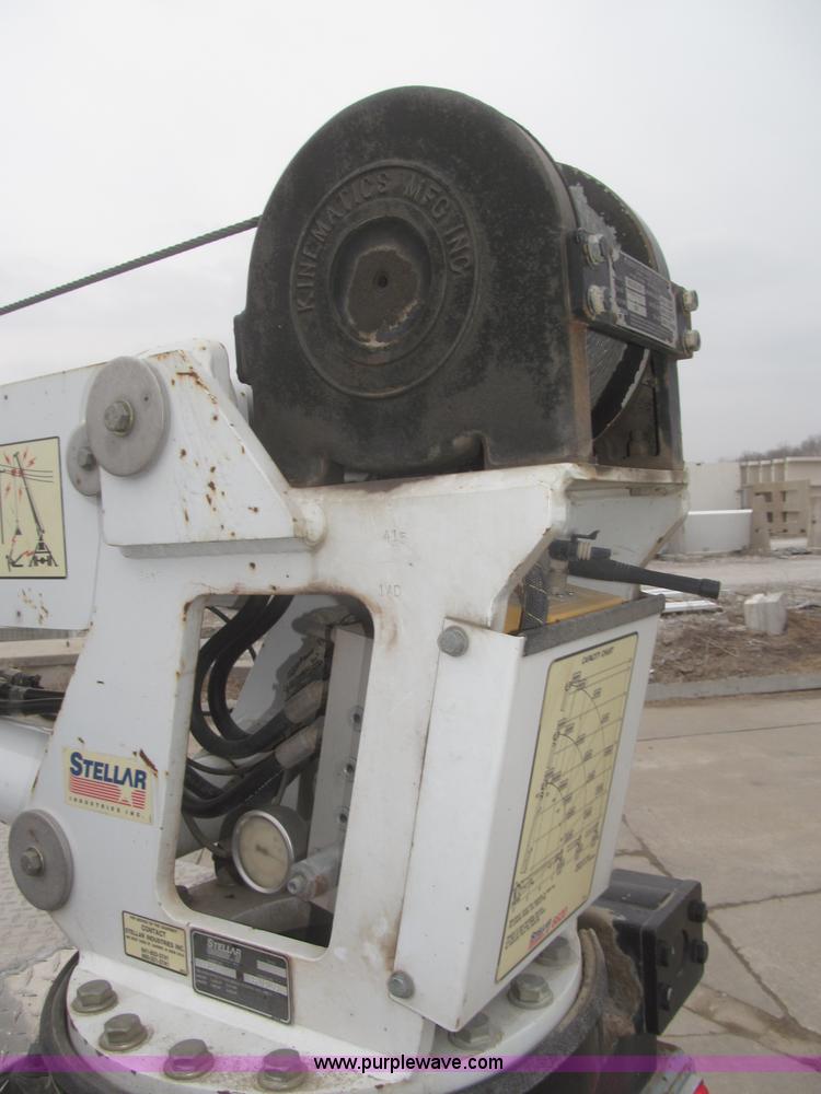 image for item F7297 2008 Ford F550 XLT Super Duty Crew Cab service truck