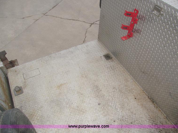 image for item F7297 2008 Ford F550 XLT Super Duty Crew Cab service truck