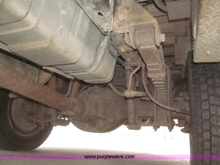 image for item F7297 2008 Ford F550 XLT Super Duty Crew Cab service truck