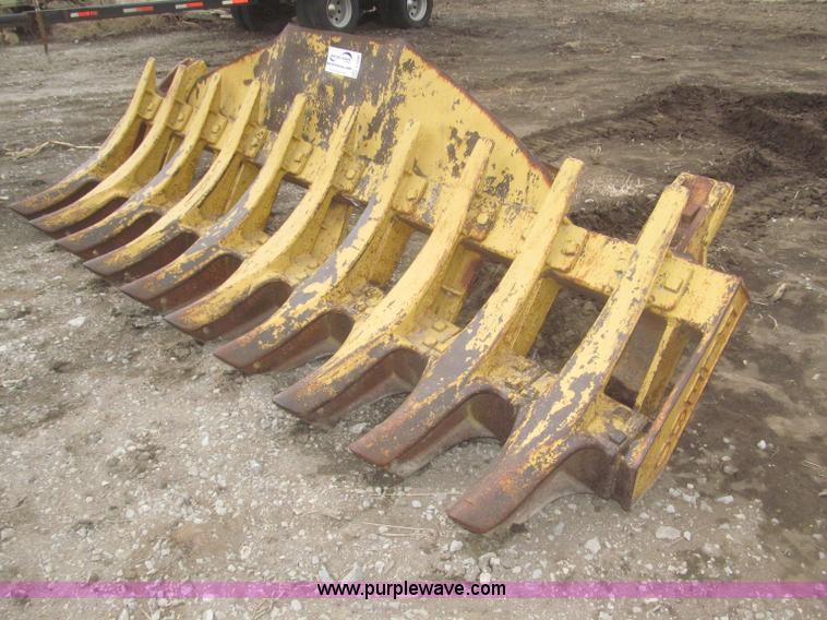Fleco 11' root rake in Elliott, IA | Item F7298 sold | Purple Wave