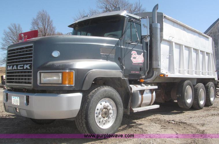 image for item F7301 1996 Mack CL713 tri axle dump truck
