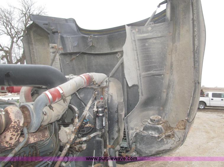 image for item F7301 1996 Mack CL713 tri axle dump truck