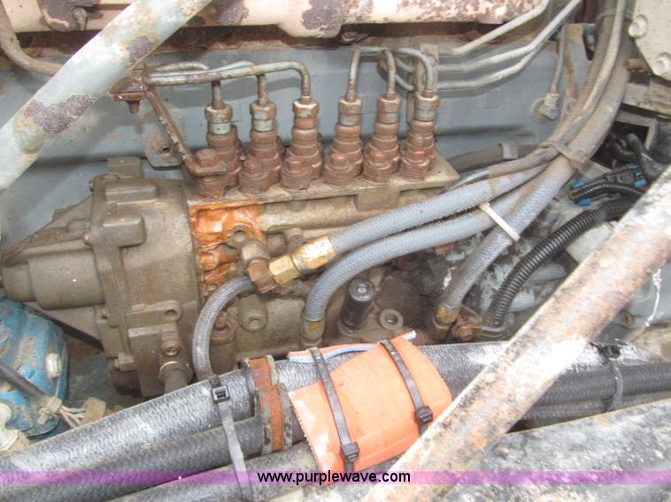 image for item F7301 1996 Mack CL713 tri axle dump truck