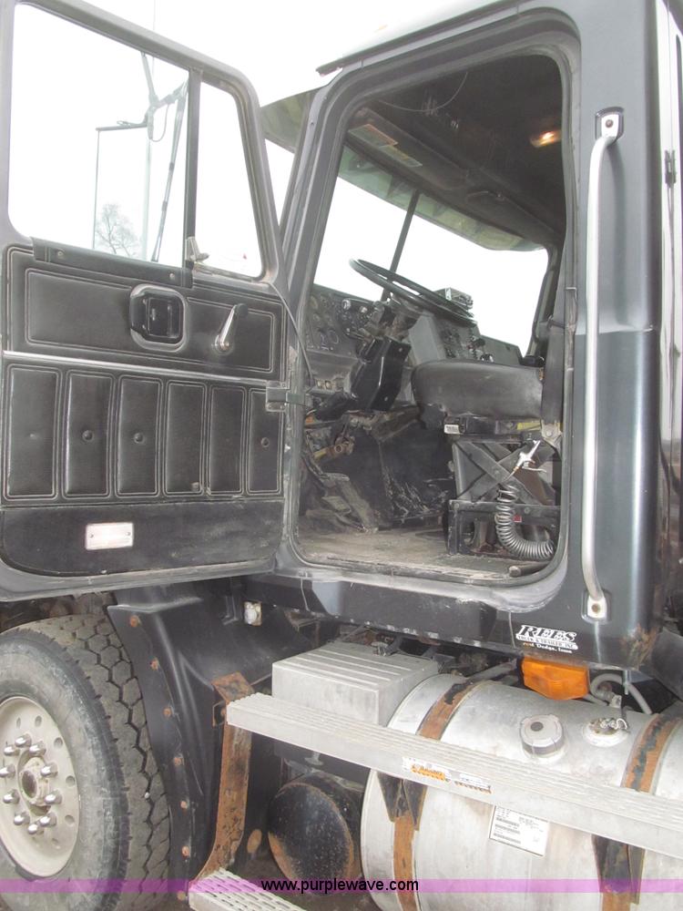 image for item F7301 1996 Mack CL713 tri axle dump truck