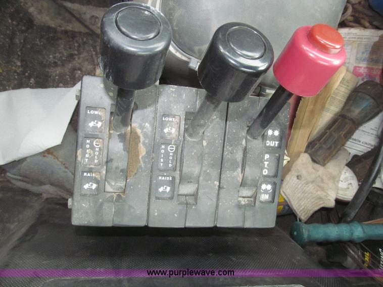 image for item F7301 1996 Mack CL713 tri axle dump truck