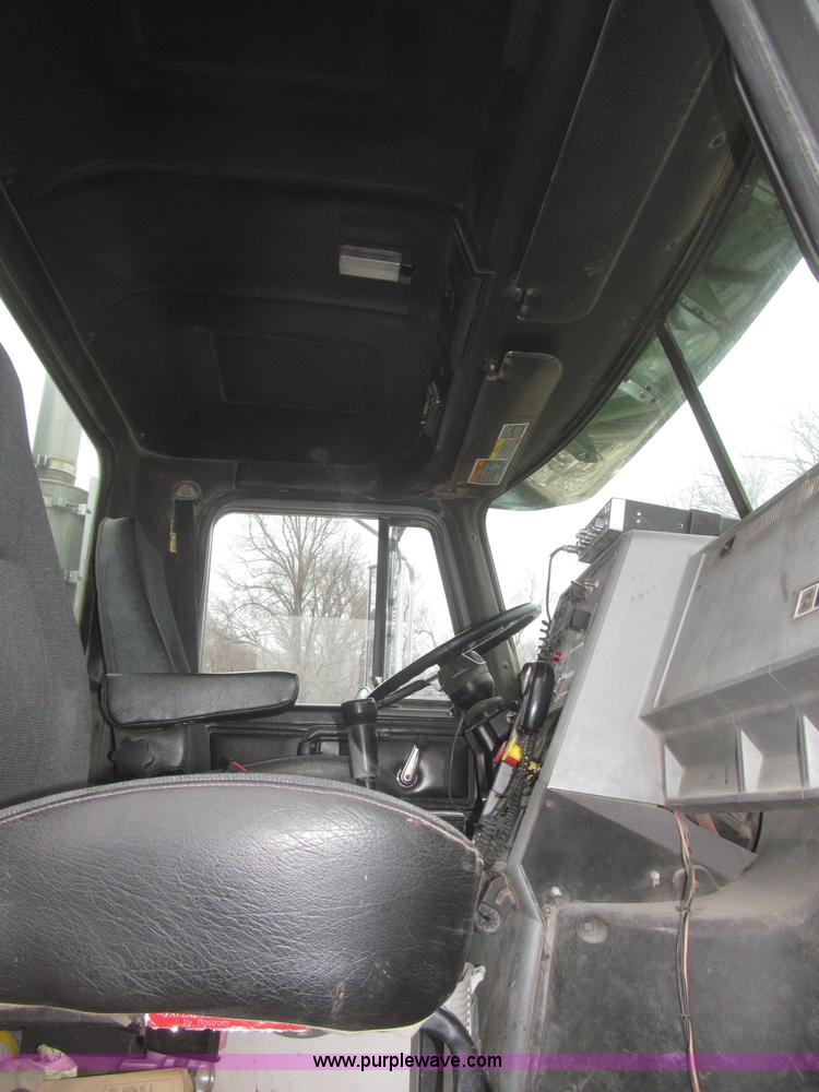 image for item F7301 1996 Mack CL713 tri axle dump truck