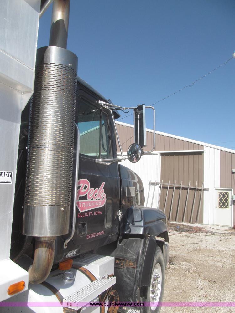 image for item F7301 1996 Mack CL713 tri axle dump truck