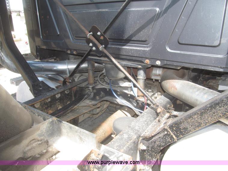 image for item F7301 1996 Mack CL713 tri axle dump truck