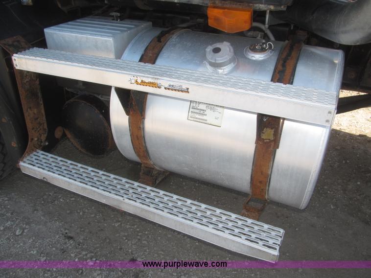 image for item F7301 1996 Mack CL713 tri axle dump truck