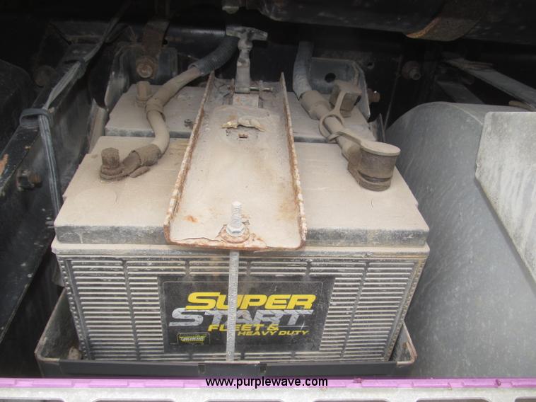 image for item F7301 1996 Mack CL713 tri axle dump truck