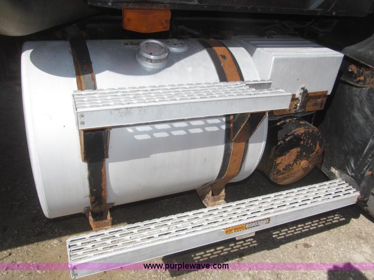 image for item F7301 1996 Mack CL713 tri axle dump truck