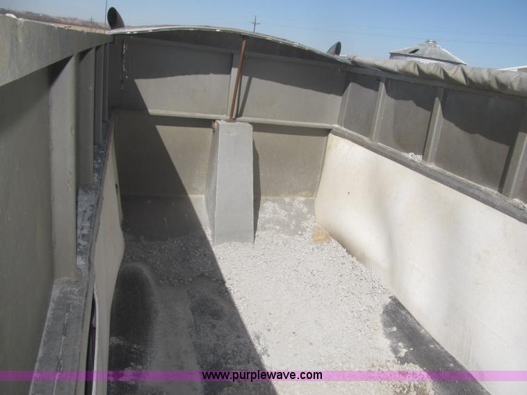 image for item F7301 1996 Mack CL713 tri axle dump truck