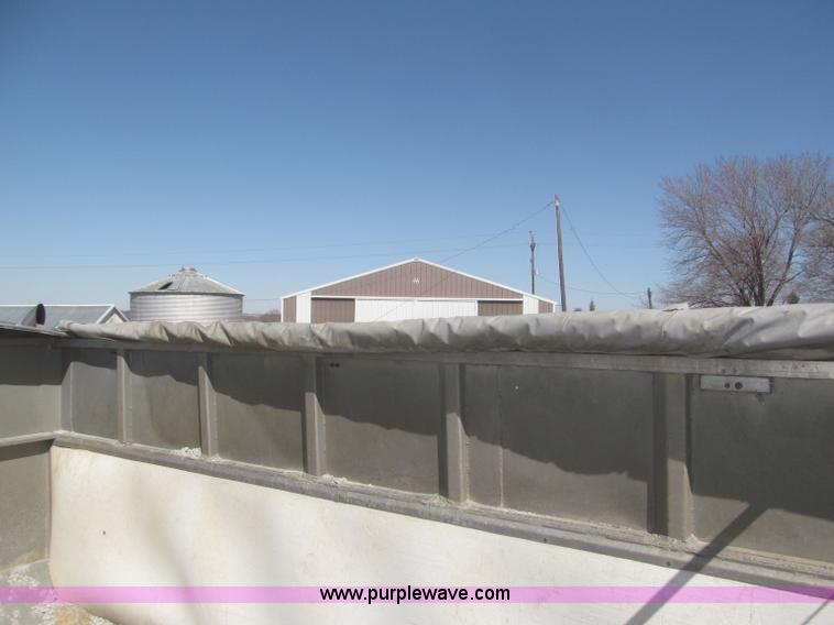 image for item F7301 1996 Mack CL713 tri axle dump truck