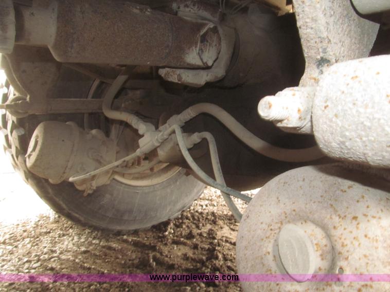 image for item F7301 1996 Mack CL713 tri axle dump truck