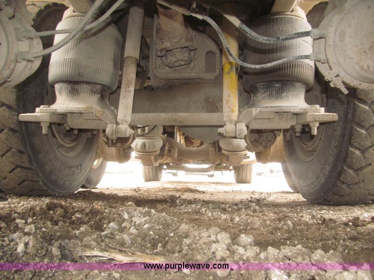 image for item F7301 1996 Mack CL713 tri axle dump truck