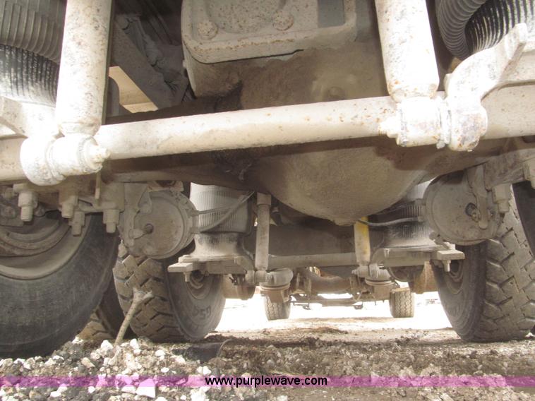 image for item F7301 1996 Mack CL713 tri axle dump truck