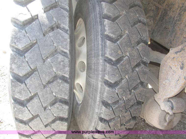 image for item F7301 1996 Mack CL713 tri axle dump truck