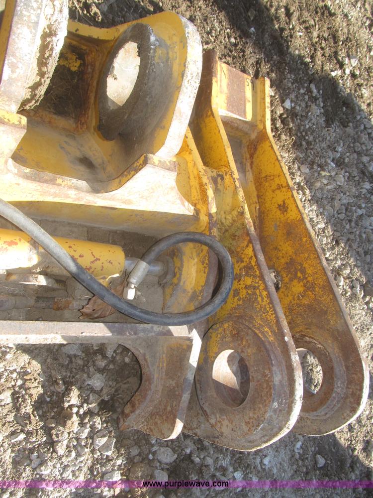 image for item F7308 Rockland RHC755C quick coupler