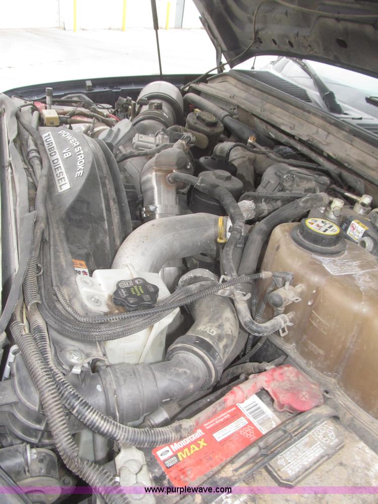 image for item F7313 2008 Ford F550 Super Duty XLT Crew Cab cab and chassis