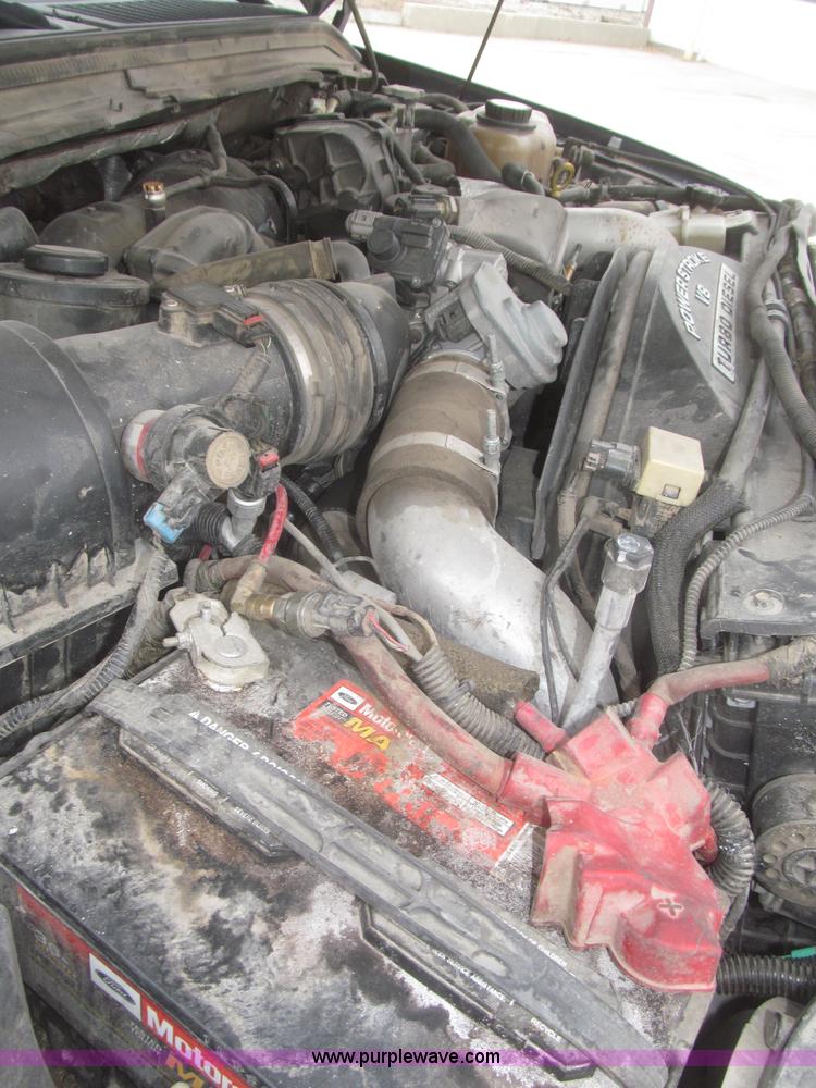 image for item F7313 2008 Ford F550 Super Duty XLT Crew Cab cab and chassis