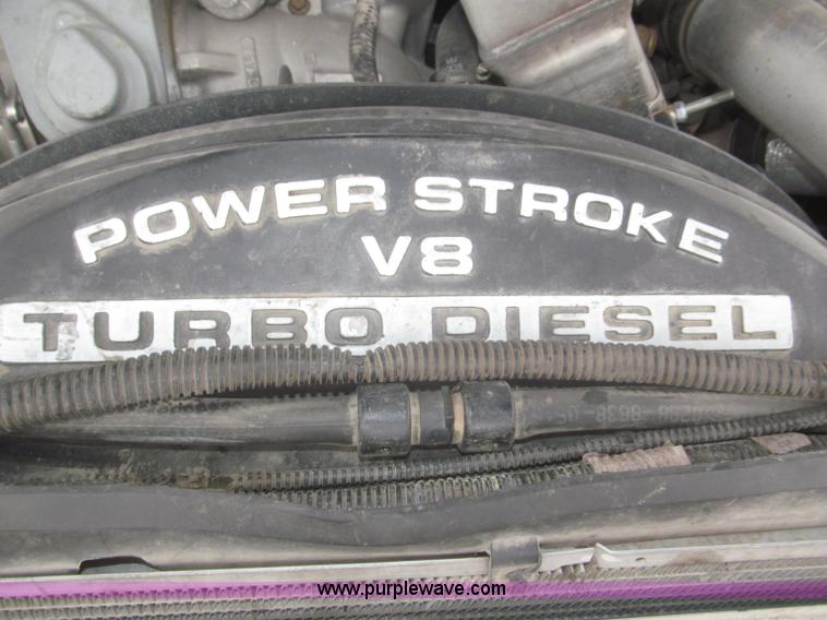 image for item F7313 2008 Ford F550 Super Duty XLT Crew Cab cab and chassis