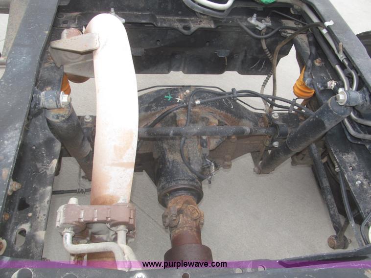 image for item F7313 2008 Ford F550 Super Duty XLT Crew Cab cab and chassis