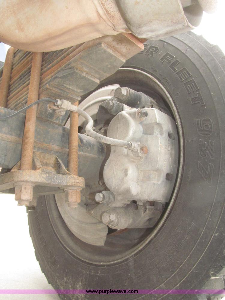 image for item F7313 2008 Ford F550 Super Duty XLT Crew Cab cab and chassis