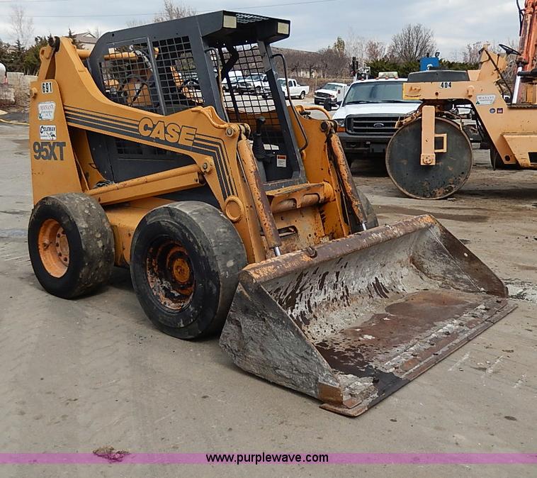 image for item H1343 1998 Case 95XT skid steer