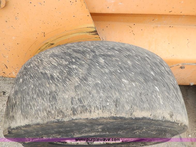 image for item H1344 2004 Case 90XT skid steer