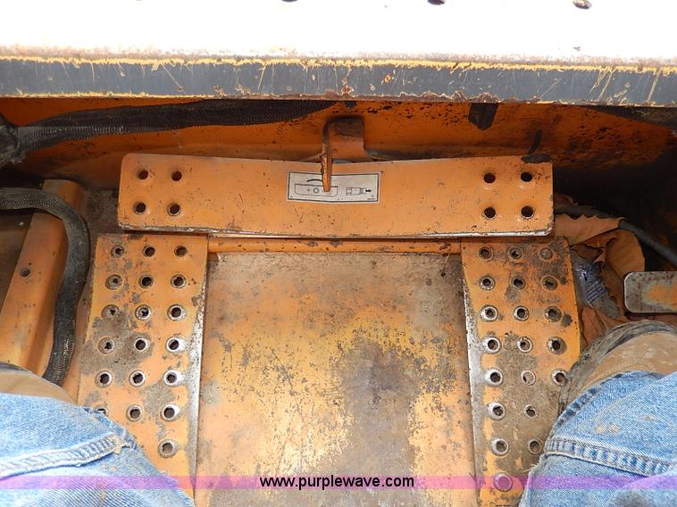 image for item H1344 2004 Case 90XT skid steer