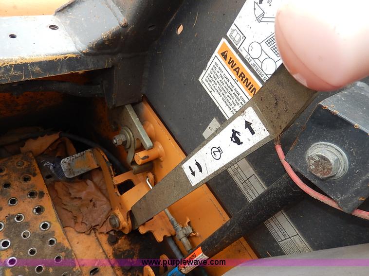 image for item H1344 2004 Case 90XT skid steer