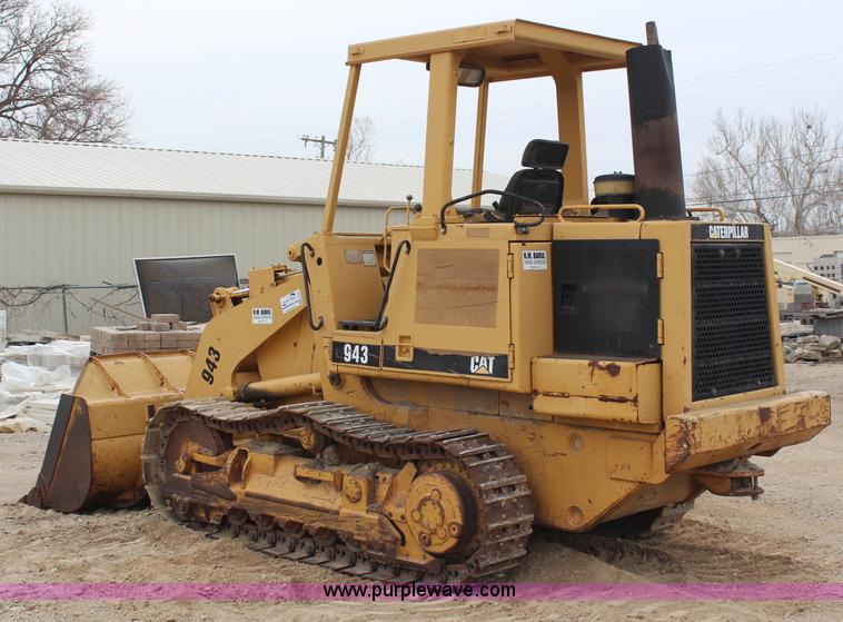 image for item H6235 1986 Caterpillar 943 track loader