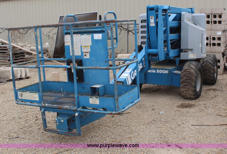 image for item H6241 1995 Genie Z45/22 boom lift