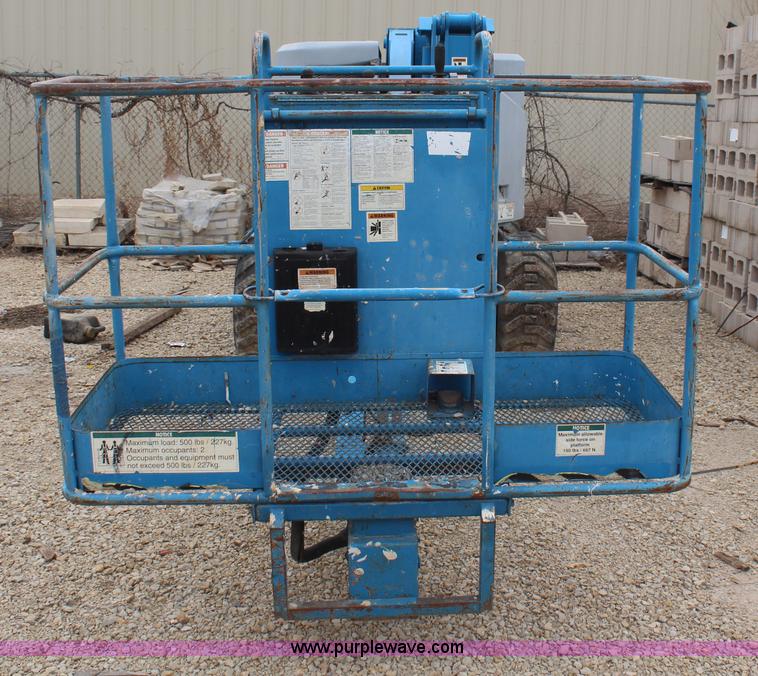 image for item H6241 1995 Genie Z45/22 boom lift