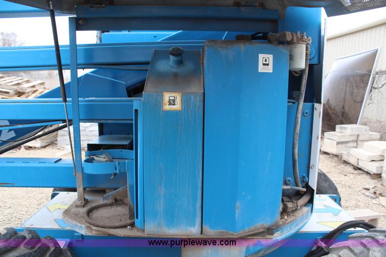 image for item H6241 1995 Genie Z45/22 boom lift