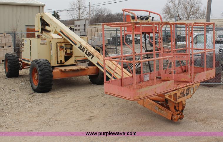 image for item H6242 1996 JLG 60HA boom lift