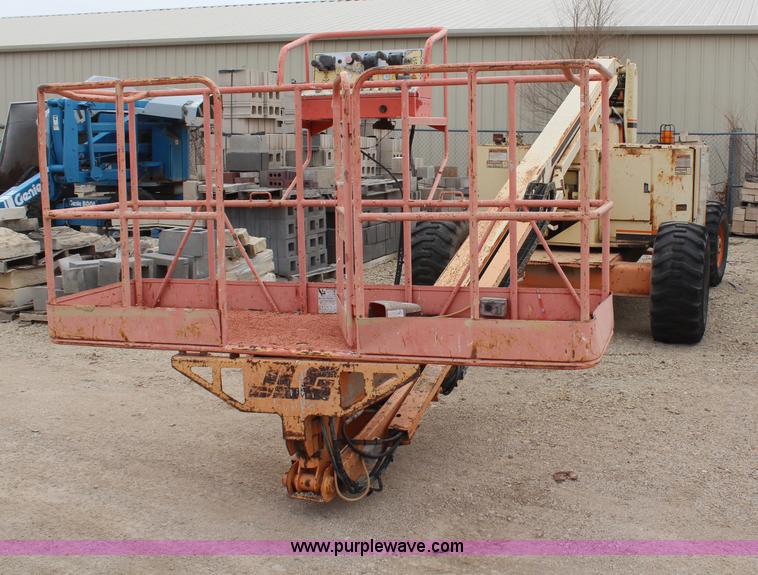 image for item H6242 1996 JLG 60HA boom lift