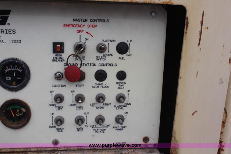 image for item H6242 1996 JLG 60HA boom lift