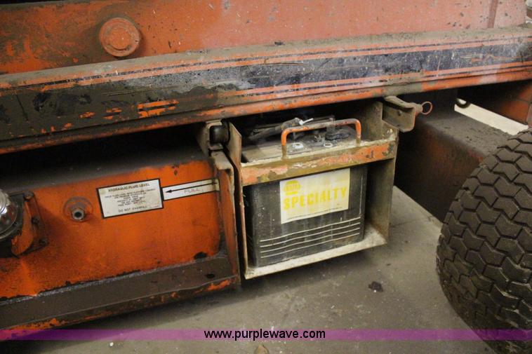 image for item H6243 Wildcat SPL2154 electric scissor lift